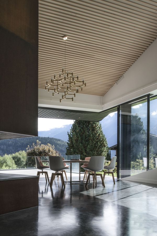 Chalet – image 22